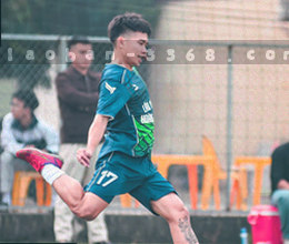 金色盾牌中央有一把锁，象征数据保护